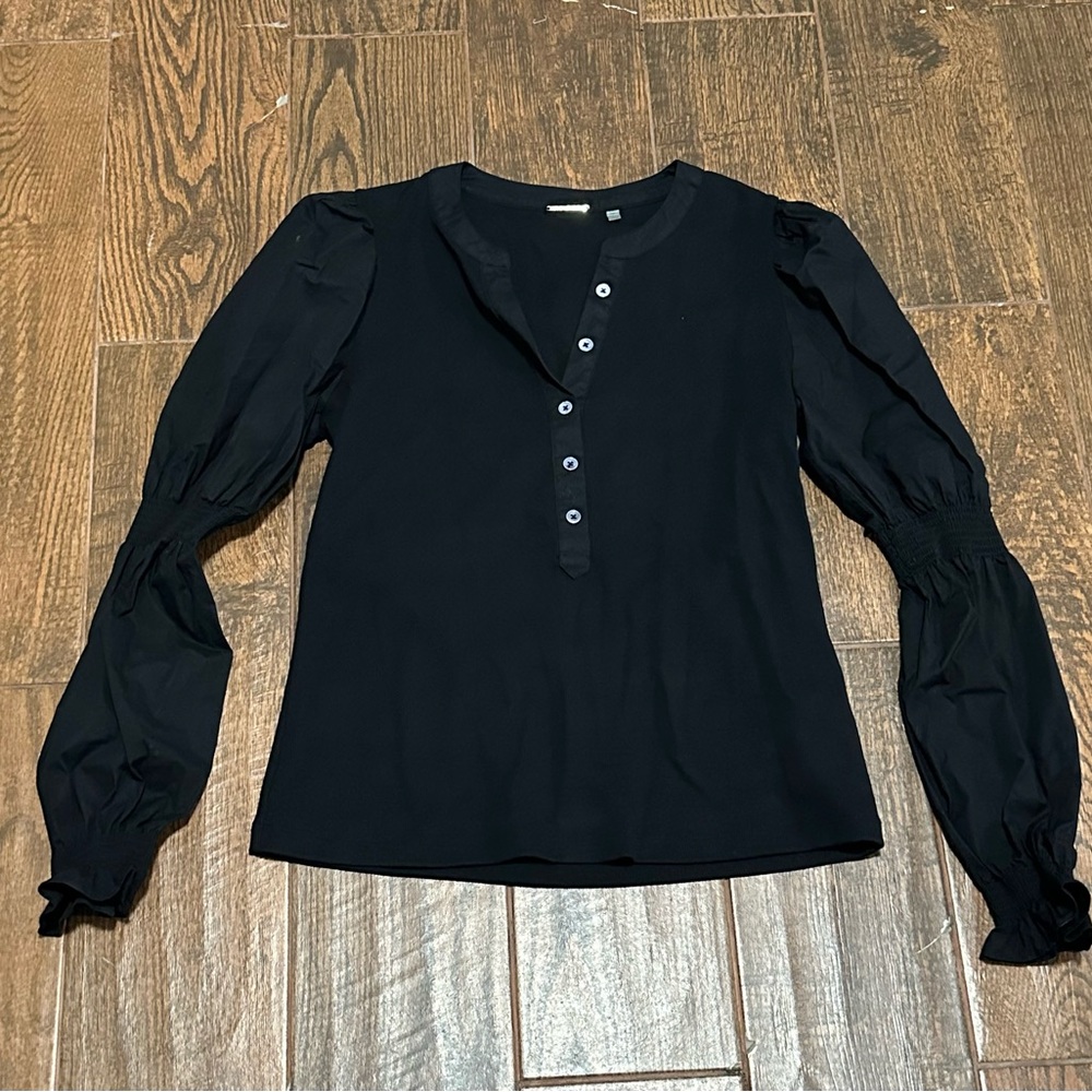 Elie Tahari Black Ruched Puff Sleeve Blouse